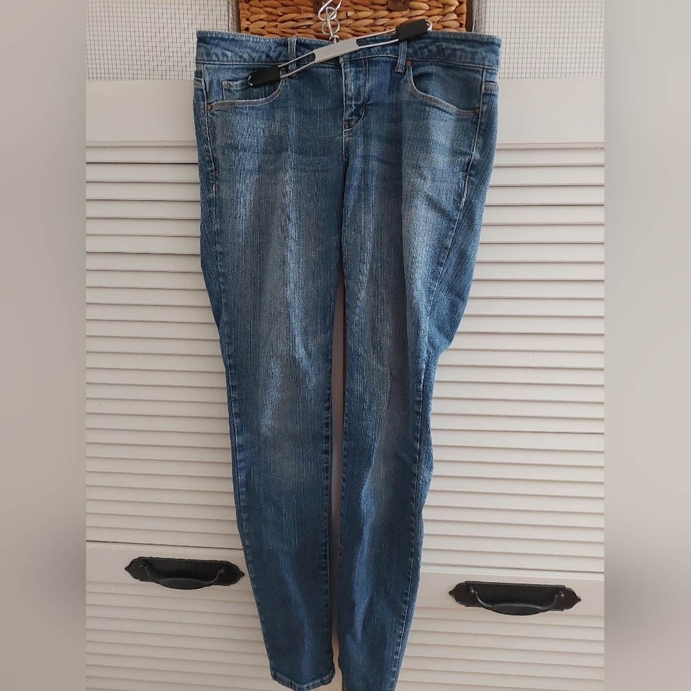 Aeropostale Ashley Ultra Skinny Low Rise Jeans-9/10